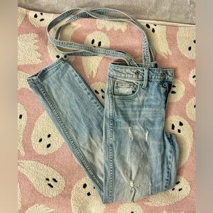 Lucky Brand - High Waist Tomboy Distressed Women's Jeans with Removable Straps